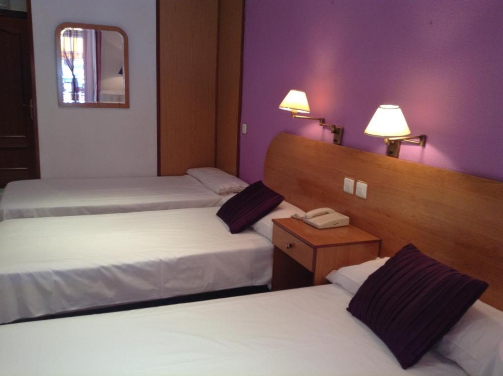 Hostal Santa Marta Аранхес Стая снимка