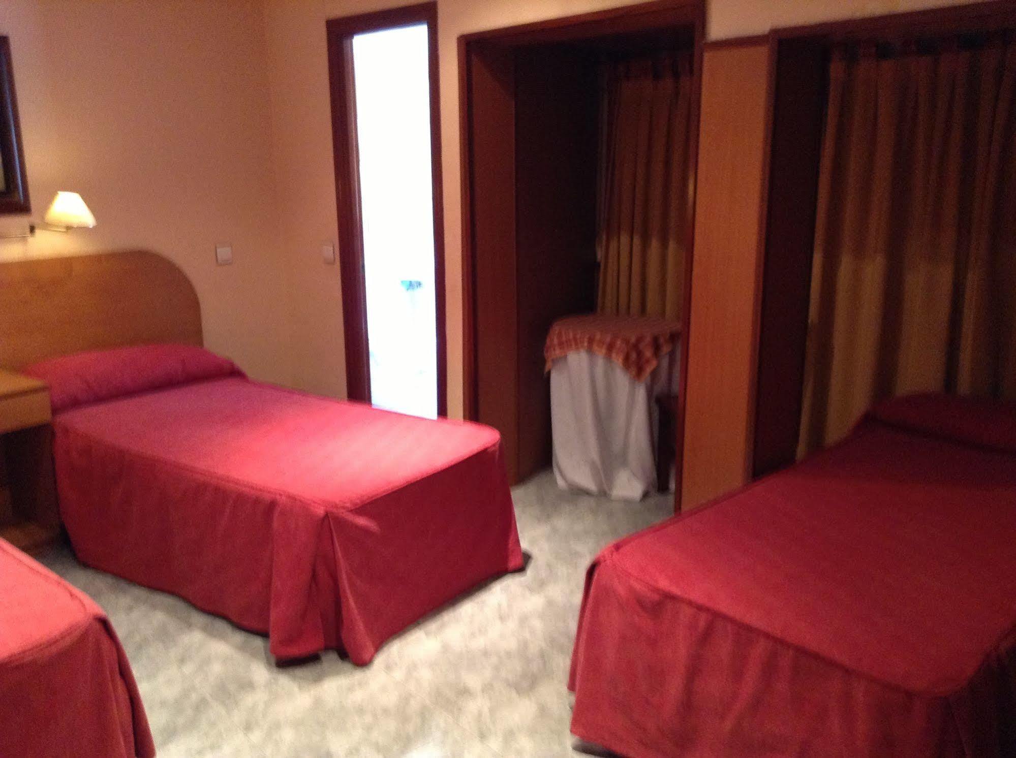 Hostal Santa Marta Аранхес Екстериор снимка
