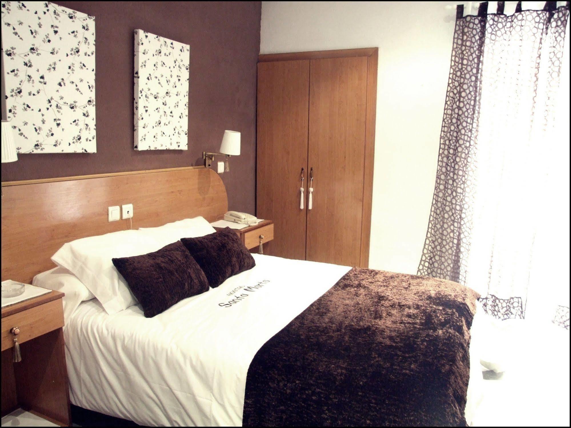Hostal Santa Marta Аранхес Екстериор снимка