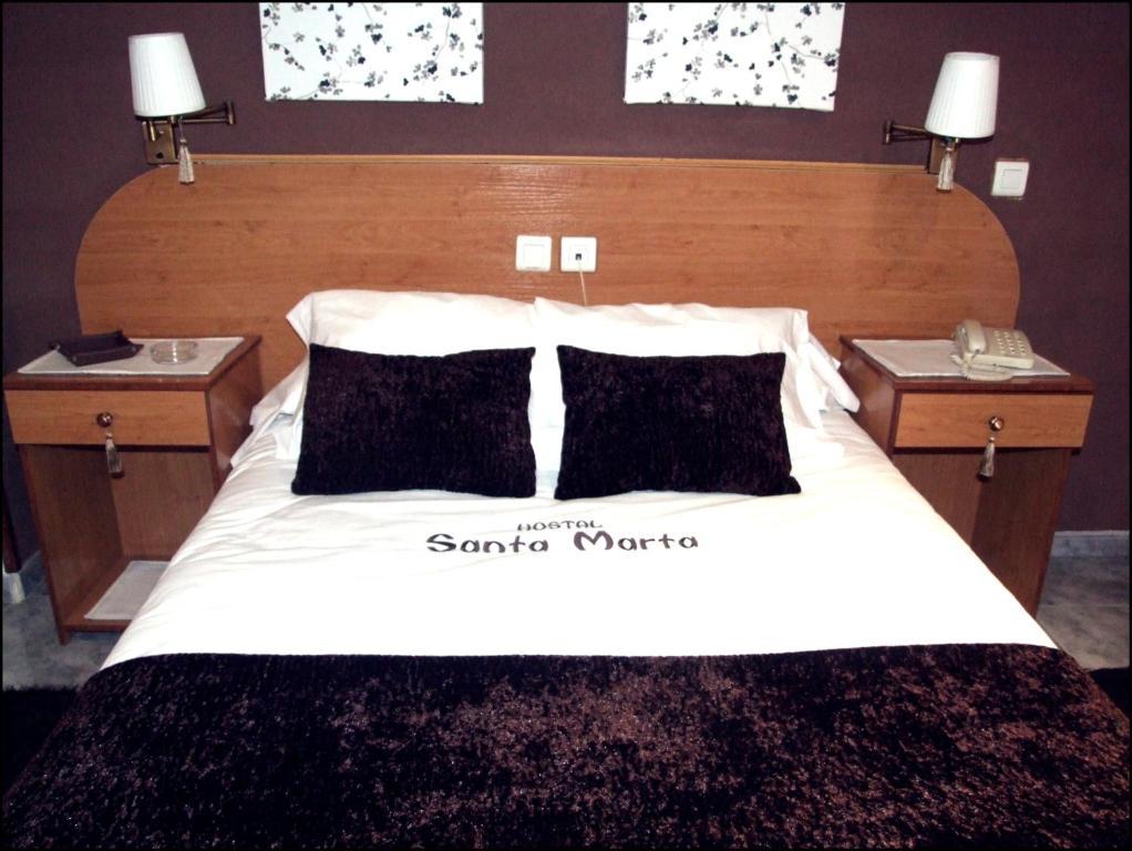Hostal Santa Marta Аранхес Екстериор снимка